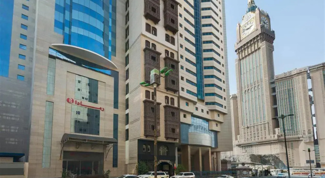 Ramada Dar Al Fayzeen Hotel Makkah, Забронировать Отель Отели Мекки с бассейном, Бассейн