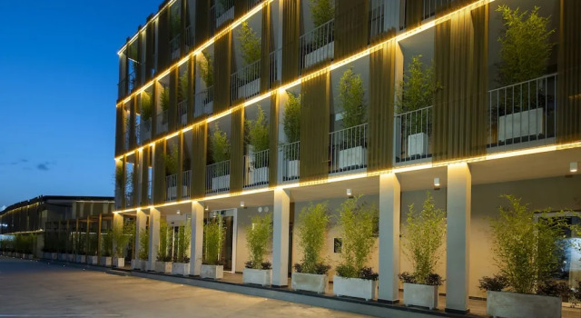X Business, Book Hotel Hoteller i Saviano med parkering, Parkering