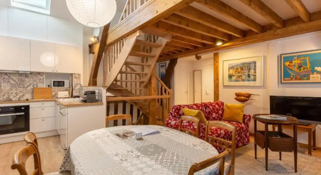 Апартаменты Le Séjour Honfleurais - Duplex 3 with Local Charm - Center - 4 P