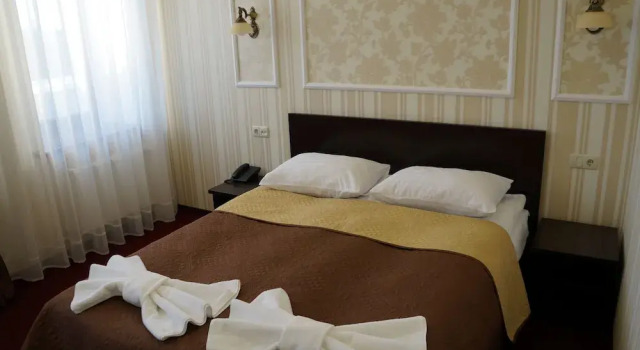 BeSt Hotel and Restaurant complex, Réserver Hôtel Hôtels à Khmelnitskiy avec parking, Parking