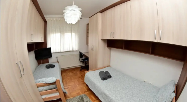 HomeRent White, Забронировать Отель Нови-Сад Воеводина