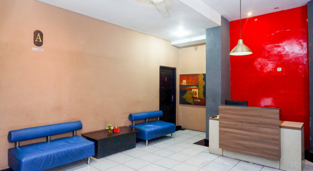 Urbanview Hotel Sayang Makassar by RedDoorz, Prenota Hotel Makassar 