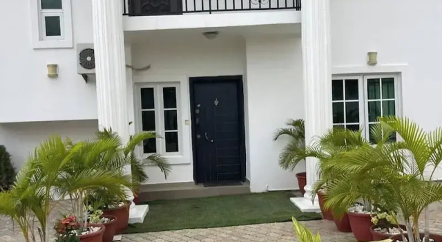 Hsh Luxury Apartments