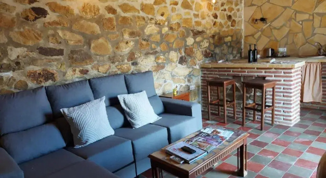 Бунгало Casas Rurales- "Casa Larios"
