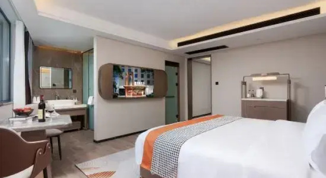 Семейный люкс с 2 комнатами NEO ISLE Hotel (Guilin Liangjiang Sihu Xiangbishan)