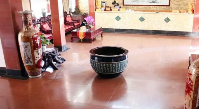 Lijiang Jinhong Villa, Забронировать Вилла Лицзян Юньнань, рядом с Улица Сквер-стрит Древнего города Даянь