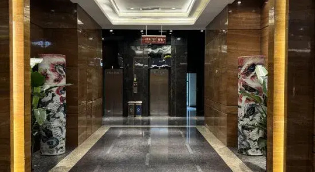 Yuanjia Homestay (Jixiangcun Subway Station)