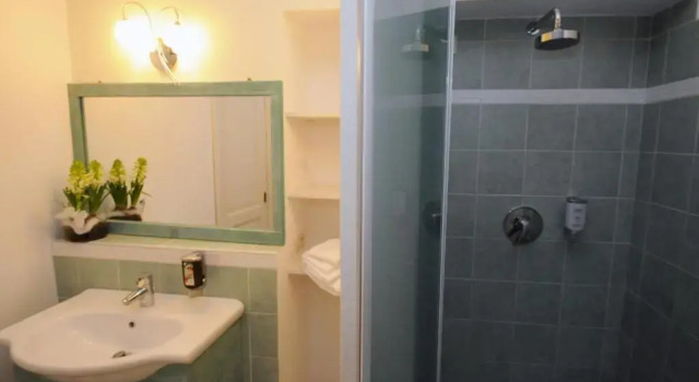 Коттедж с 2 комнатами Villa Gradoni
