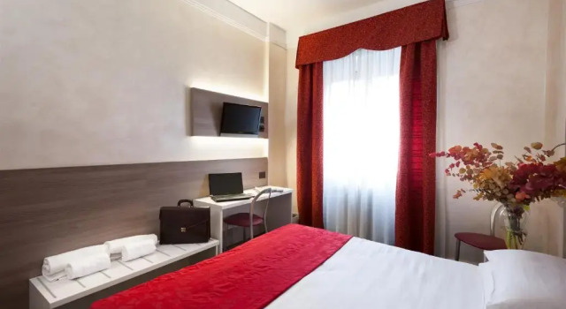 Двухместный номер Hotel Gamma