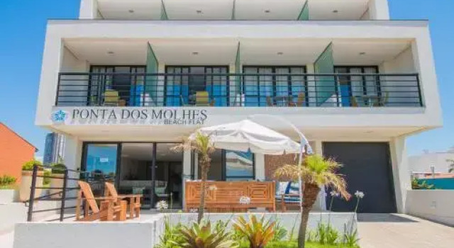 Ponta dos Molhes Beach Flat