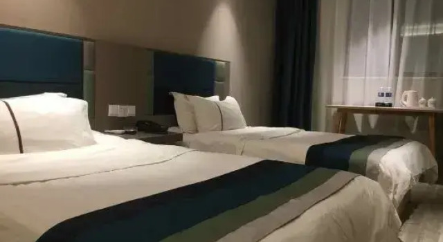 Linquan Aixin Hotel, Prenota Hotel Linquan Anhui