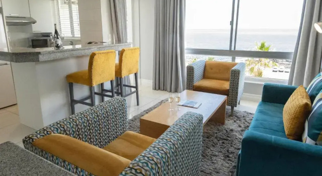 Полулюкс Peninsula All Suite Hotel by Dream Resorts