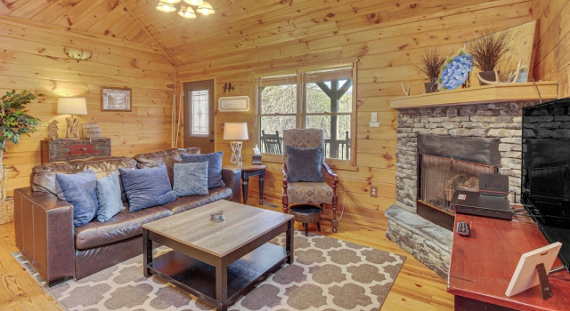 Hot Tub + Mtn Views: Peaceful Blue Ridge Retreat!, Prenota Casa vacanze Blue Ridge Georgia