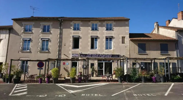 Hôtel Les Deux Porches, Забронировать Отель Верриерес Вьен