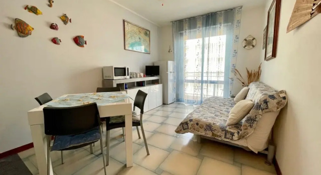 Seaside Apartment With Balcony, Забронировать Апартаменты/квартира Каорле Линьяно-Ривьера