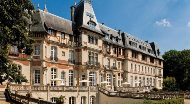 Château Jeanne & the Forest - Château de Montvillargenne