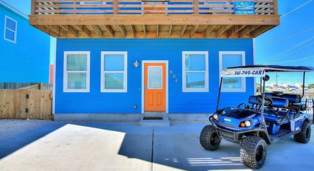 Don't Worry Beach Happy 4 Bedrooms 4.5 Bathrooms Home