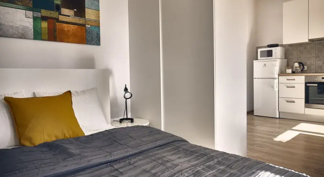 Warsaw Airport ApartHotel