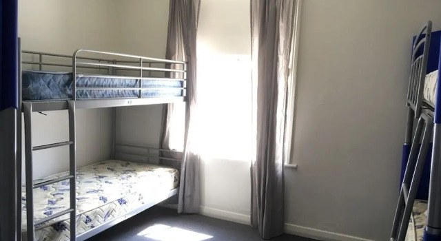 Shingos Backpackers, Забронировать Хостел Хостелы Аделаиды, рядом с Южноавстралийская художественная галерея, Хостел