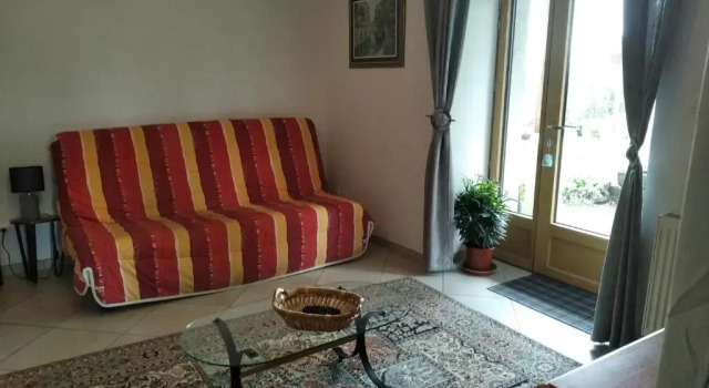 Апартаменты Chez la Jeanne