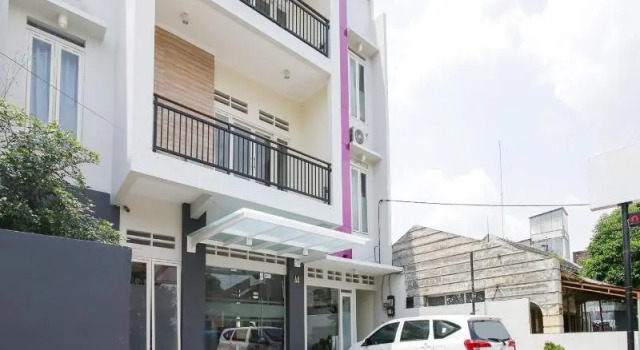 Fif-Fa Inn Pisang Kipas by OYO Rooms