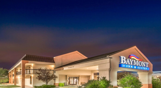 Baymont by Wyndham Topeka, Prenota Hotel Topeka Kansas