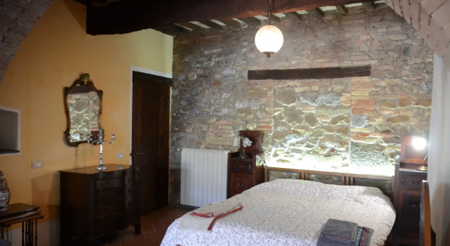 Casa Baronetta - A Cosy Apartment in a Medieval Village