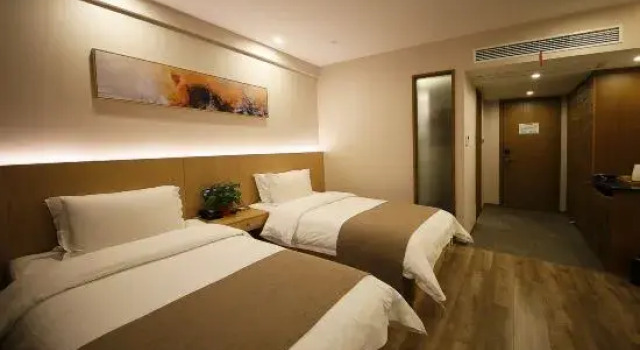Suite 2 sypialnie Yuemu Hotel