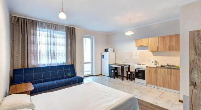 Студия Apartment Voskresenska 18 , Парковые Озера