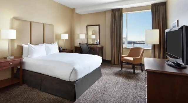 Номер Standard с видом на гавань Saint John Harbourfront Hotel