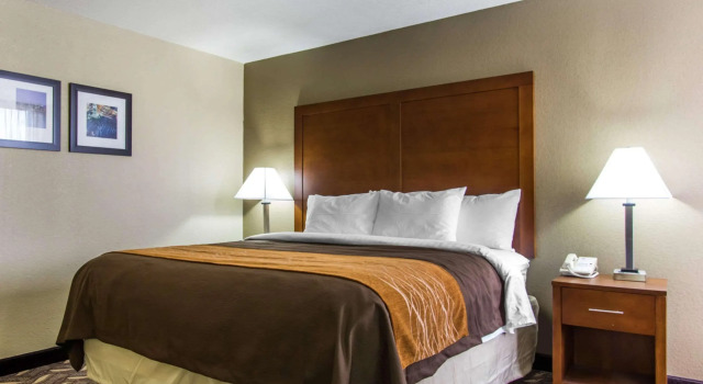 Quality Inn & Suites Memphis, Varaa Hotelli Memphis Tennessee