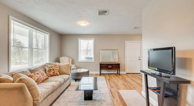 Апартаменты New Hampshire Abode w/ Mountain Views, Near Skiing