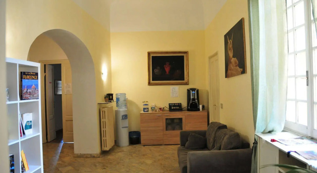 Martindago B&B, Забронировать Отель «постель и завтрак» Санта-Кроче Флоренция, рядом с Дом Буонаротти