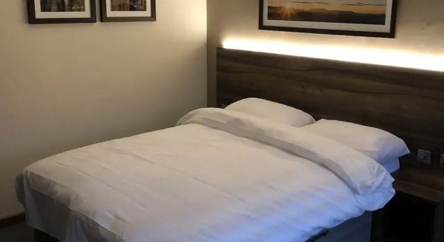 Rivington Lodge, Book Hotel Bolton Greater Manchester