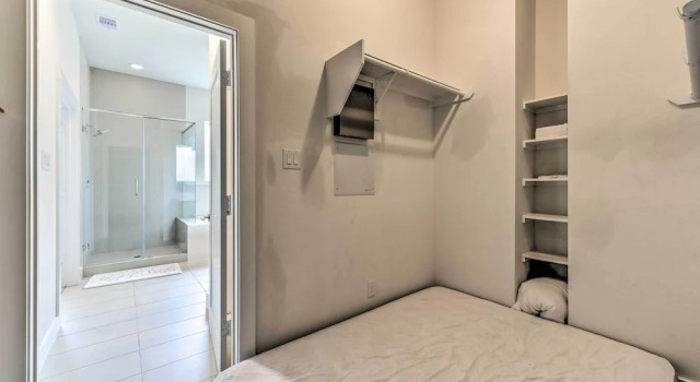 Апартаменты Central Houston Townhouse - 1 Mi to Downtown