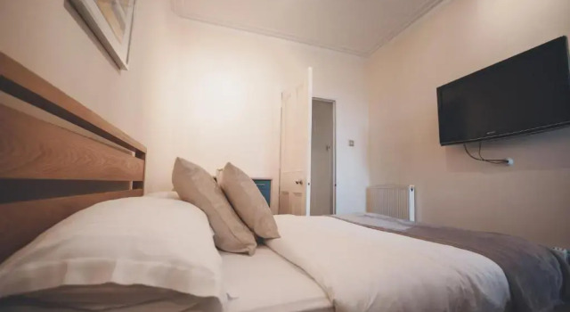 Prime 2 Bedroom City Centre Apt, Забронировать Отель Отели Абердина с парковкой, рядом с St Mary's Cathedral, Парковка
