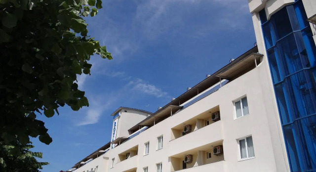 MPM Hotel Royal Central - Halfboard, Забронировать Отель Отели Солнечного берега с бассейном, рядом с Клуб GRAND, Бассейн