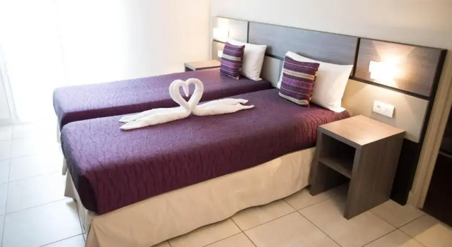 Двухместный номер Standard Holidays & Work HOTEL