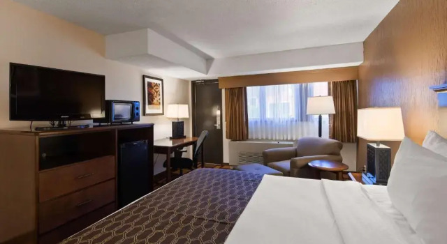 Номер Standard Best Western Tower West Lodge