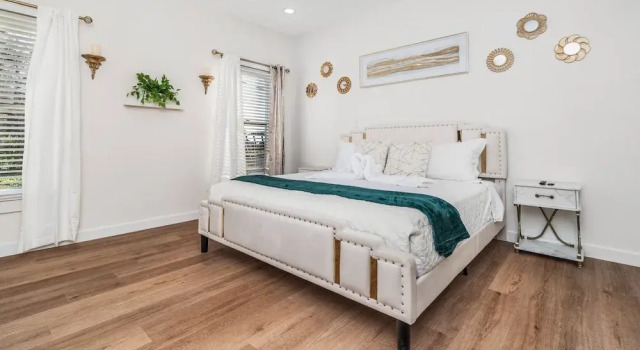 Коттедж Bold Bright 4br/3.5full Baths Near Riverwalk Dtown