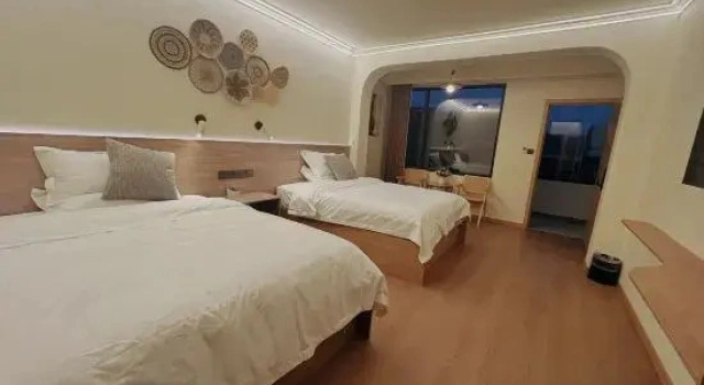 Двухместный люкс Deluxe Banshan Yunyi · Shanman Family Vacation Homestay