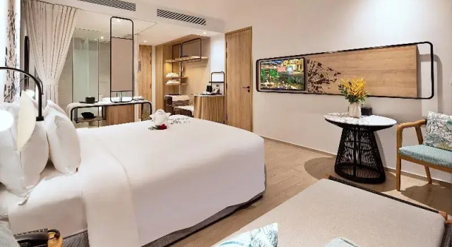 Номер Deluxe с балконом и с видом на океан Anya Premier Beachfront Hotel Quy Nhon