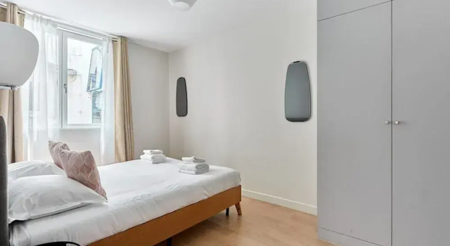 Superb Apartment Porte Maillot / Arc de Triomphe, Забронировать Апартаменты/квартира 17-й округ: Батиньоль Париж, рядом с Eglise Suedoise