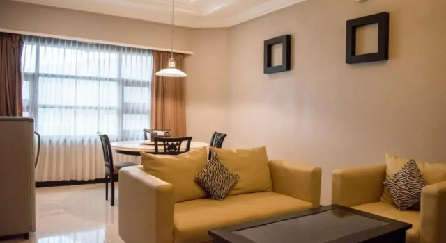 Suite Luminor Hotel Jember By WH