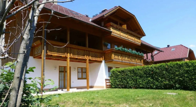 Апартаменты Apartment With Mountain Views & Ski Access