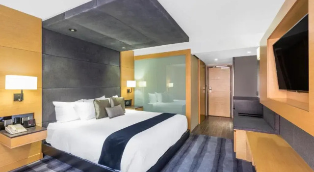 Двухместный номер Premiere Ramada Plaza by Wyndham Prince George