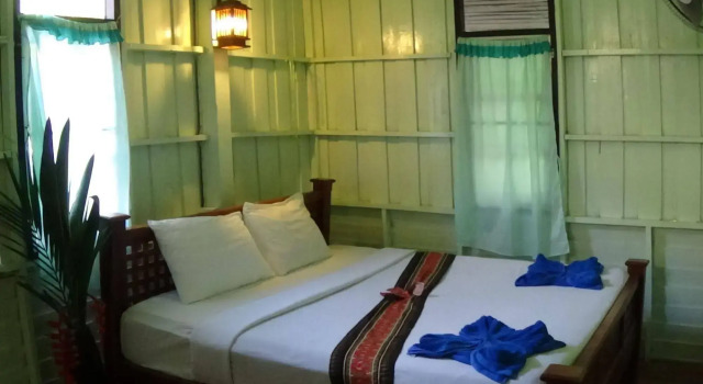 Tree Tops River Huts, Book Hotel Khao Sok Surat Thani Province