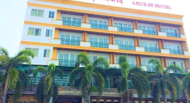 Leuxay Hotel, Buchen Sie Hotel Hotels in Provinz Vientiane mit Pool, Schwimmbad