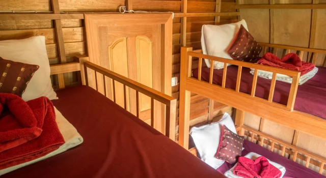 Четырёхместный номер Standard Bamboo Bungalow