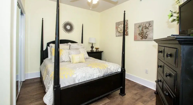 Three Bedroom Condo With Calming Bay Views - Unit Crd0303